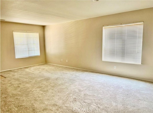 Detail Gallery Image 5 of 32 For 32040 Poppy Way, Lake Elsinore,  CA 92532 - 4 Beds | 2/1 Baths