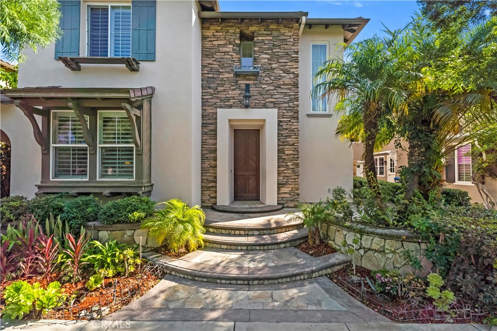 MLS #OC25261605 image #3