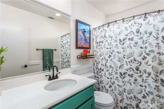 Detail Gallery Image 11 of 20 For 33387 Wallace Way, Yucaipa,  CA 92399 - 3 Beds | 2/1 Baths