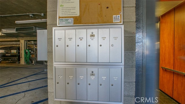 Detail Gallery Image 51 of 55 For 4705 Whitsett #106,  Studio City,  CA 91604 - 2 Beds | 2 Baths