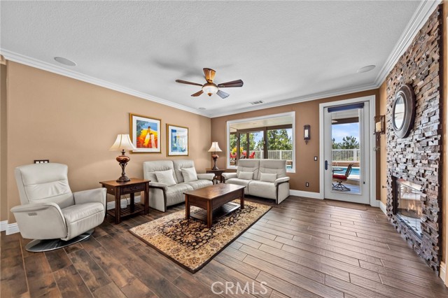 32409 Favara Drive, Temecula CA: https://media.crmls.org/medias/db174125-3ac7-4e11-98b3-ef28b9d978c0.jpg