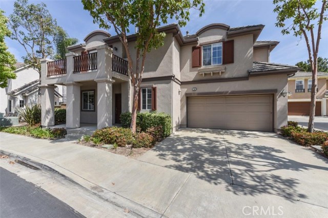 54 Danbury Ln, Irvine, CA 92618