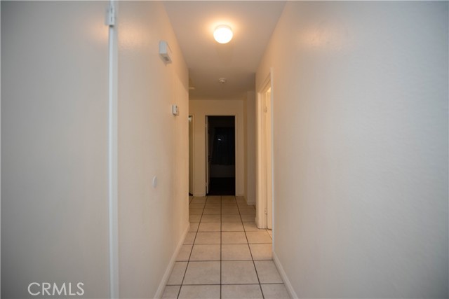 Detail Gallery Image 7 of 19 For 14180 La Mirada St, Victorville,  CA 92392 - 5 Beds | 2 Baths