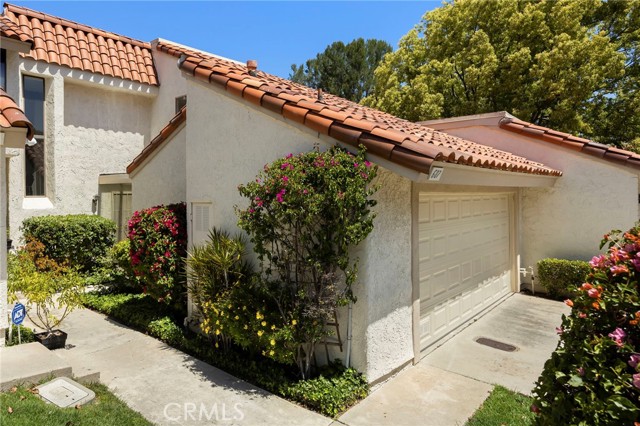 Detail Gallery Image 3 of 48 For 607 White Oak Ln, Newbury Park,  CA 91320 - 3 Beds | 2 Baths