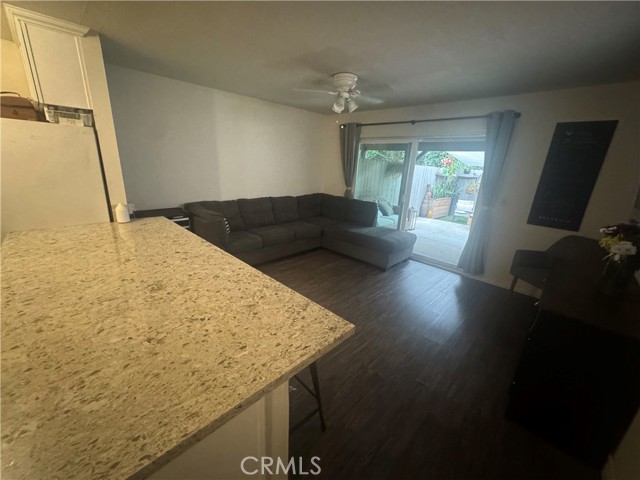 Detail Gallery Image 6 of 17 For 2032 E Stearns Ave, Orange,  CA 92866 - – Beds | – Baths