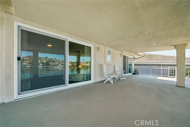 29368 Big Range Road, Canyon Lake CA: https://media.crmls.org/medias/db1968c2-4c1a-4356-b592-4b56fcc185ee.jpg