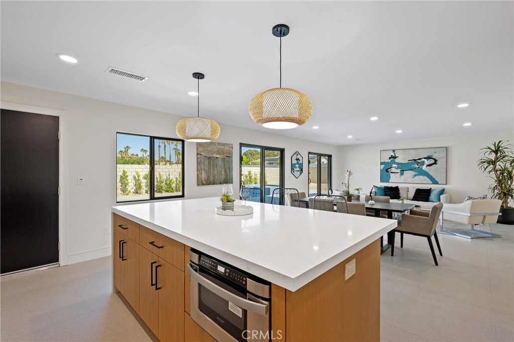 MLS #DW25265651 image #19