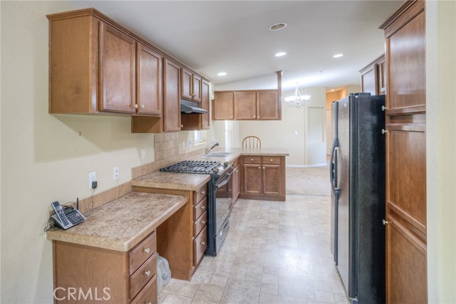 Detail Gallery Image 17 of 38 For 73 Elsa Ln, Oroville,  CA 95966 - 3 Beds | 2 Baths
