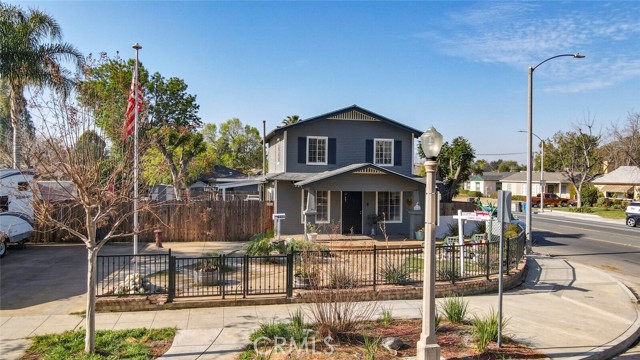 4494 Elmwood Court, Riverside, CA 92506