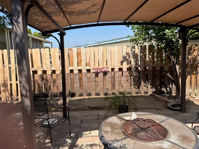 Detail Gallery Image 9 of 10 For 36 Round Table Dr, Riverside,  CA 92507 - 3 Beds | 2 Baths