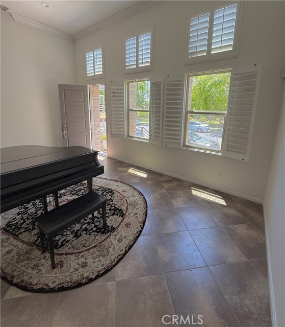 Detail Gallery Image 5 of 24 For 5429 Strand #105,  Hawthorne,  CA 90250 - 2 Beds | 3 Baths