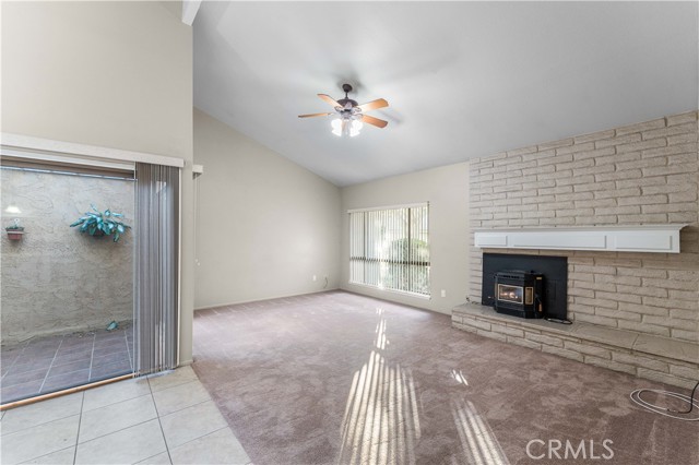 Detail Gallery Image 11 of 55 For 44125 Planet Cir, Lancaster,  CA 93536 - 2 Beds | 2 Baths