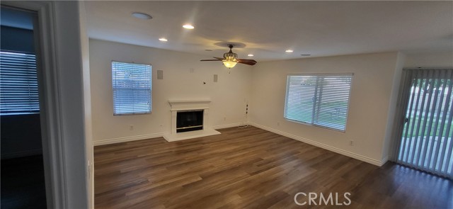 Detail Gallery Image 11 of 35 For 1049 Jude Ct, San Jacinto,  CA 92583 - 4 Beds | 3 Baths