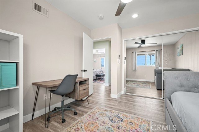 4941 Catamaran Street, Oxnard CA: https://media.crmls.org/medias/db1bd1f5-38cb-43c6-8775-a3a9747ae6f2.jpg
