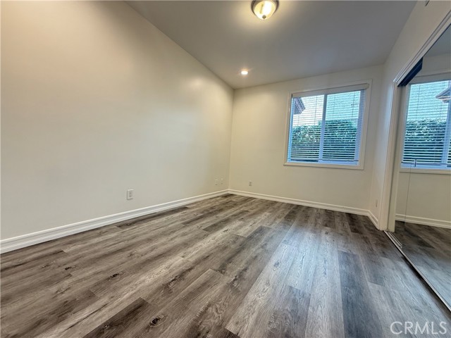 Detail Gallery Image 22 of 28 For 414 E Valencia Ave #111,  Burbank,  CA 91501 - 3 Beds | 3 Baths