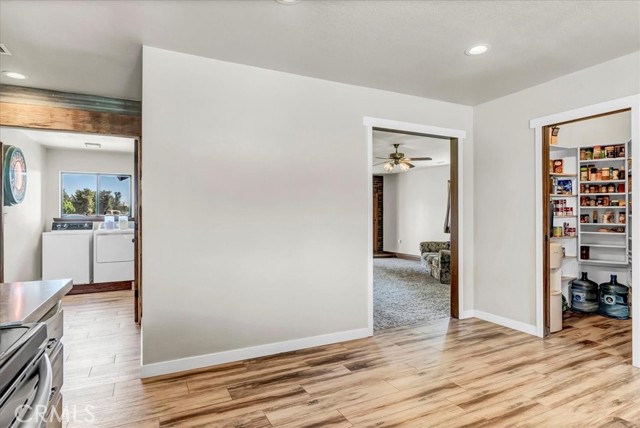 Detail Gallery Image 24 of 55 For 34811 Road 132, Visalia,  CA 93292 - 5 Beds | 3 Baths