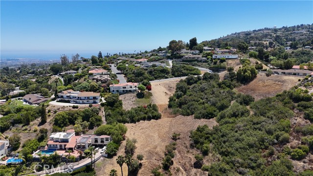Detail Gallery Image 8 of 12 For 14 Bronco, Rancho Palos Verdes,  CA 90275 - – Beds | – Baths