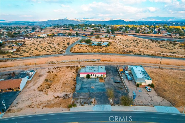 15623 Village Drive, Victorville, California 92394, ,Commercial Lease,For Rent,15623 Village Drive,CRWS23212400