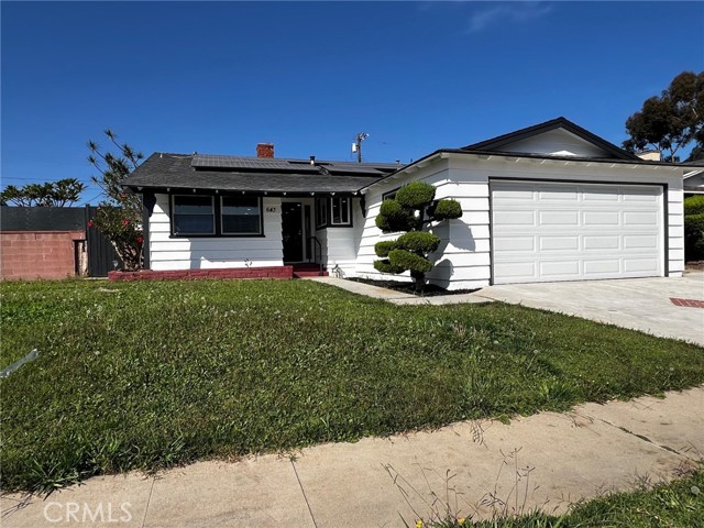 Detail Gallery Image 3 of 28 For 643 W 168th Pl, Gardena,  CA 90247 - 4 Beds | 2 Baths