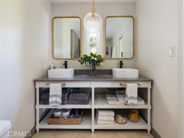 4220 Palos Verdes Drive, Rancho Palos Verdes, California 90275, 3 Bedrooms Bedrooms, ,4 BathroomsBathrooms,Residential,Sold,Palos Verdes,PV22100076