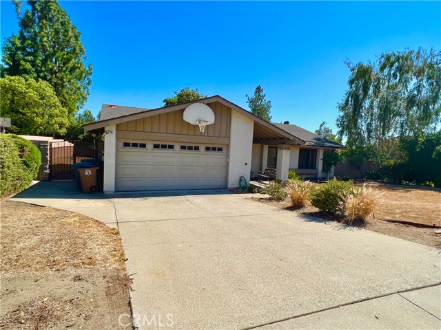 318 E Miramar, Claremont CA: https://media.crmls.org/medias/db1f5824-5603-4709-b46b-2ac5e429608b.jpg