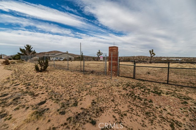 Detail Gallery Image 36 of 50 For 60786 Lynwood Rd, Joshua Tree,  CA 92252 - – Beds | – Baths