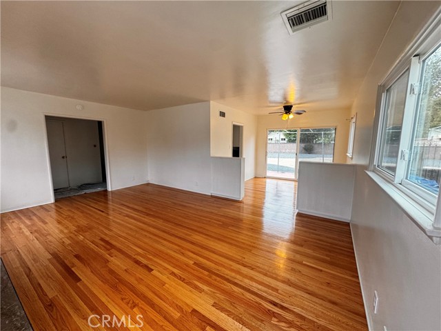 Detail Gallery Image 6 of 19 For 832 W Granada Ct, Ontario,  CA 91762 - 3 Beds | 1/1 Baths