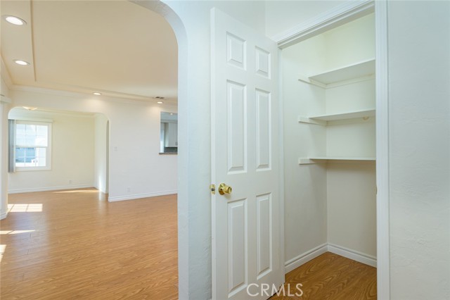 Detail Gallery Image 23 of 58 For 2111 N Verdugo, Glendale,  CA 91208 - 2 Beds | 2 Baths