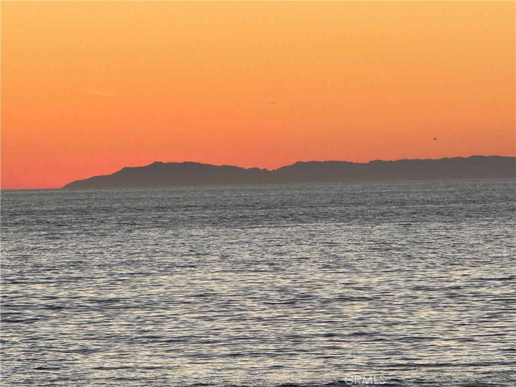 MLS #OC25224719 image #5