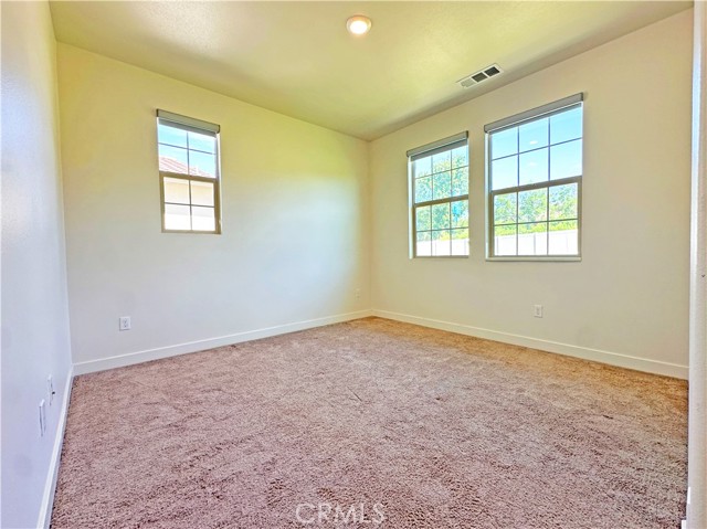 1635 Faldo Court, Upland CA: https://media.crmls.org/medias/db23981f-09be-47b8-ad83-1338310e29ff.jpg