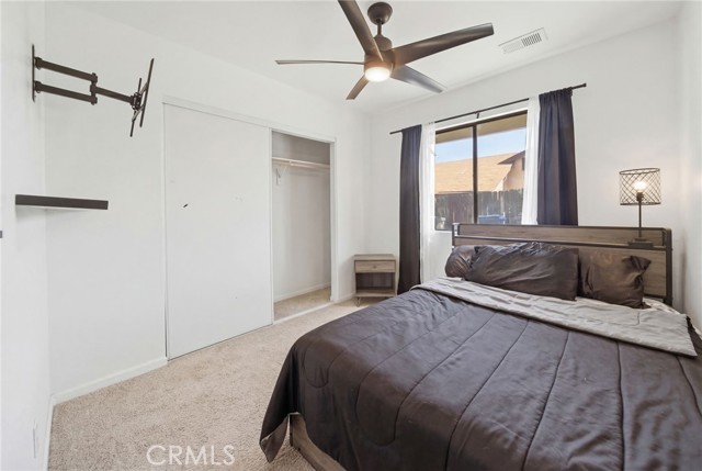 Detail Gallery Image 9 of 46 For 130 Mountainside Dr, Palmdale,  CA 93550 - 3 Beds | 2 Baths