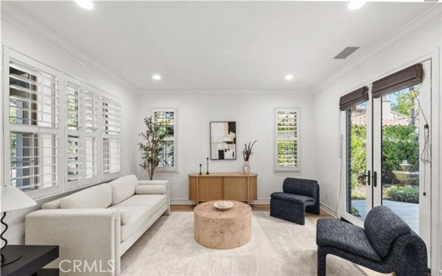 31 Prairie, Irvine CA: https://media.crmls.org/medias/db23f7a9-6f79-4be3-b3ea-c618fb016721.jpg