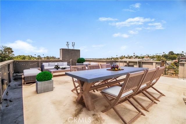 1419 Angelus Avenue, Los Angeles CA: https://media.crmls.org/medias/db240ef3-d4bb-443b-b2a7-eca595a42fe0.jpg