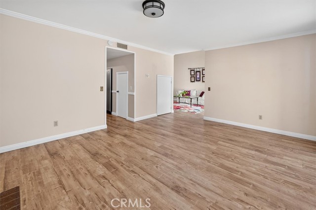 Detail Gallery Image 15 of 46 For 19447 Old Friend, Canyon Country,  CA 91351 - 4 Beds | 3 Baths