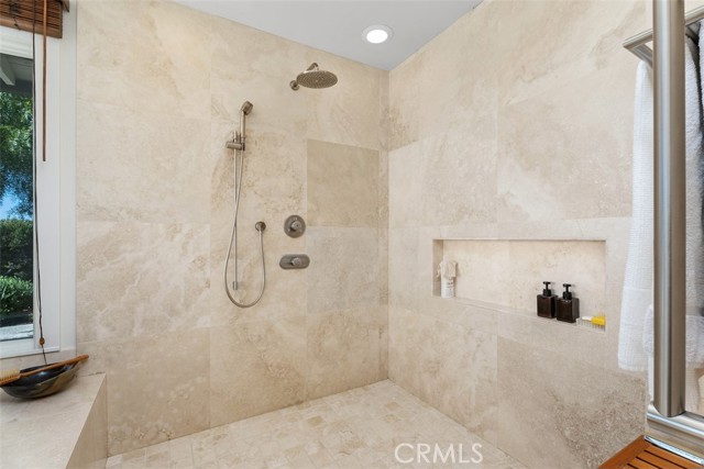 207 Calle Rica, San Clemente CA: https://media.crmls.org/medias/db25f84a-b3e6-490e-9b17-374cad72fcef.jpg
