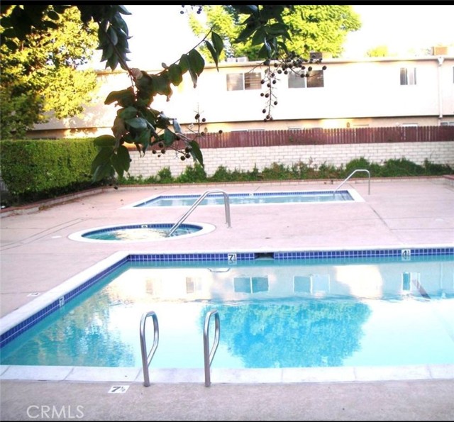 Detail Gallery Image 21 of 22 For 17045 Roscoe #14,  Northridge,  CA 91325 - 2 Beds | 1/1 Baths