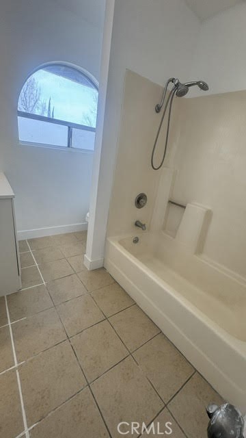 https://media.crmls.org/medias/db28efa4-442a-418e-9ee1-4bc467548943.jpg?preset=X-Large