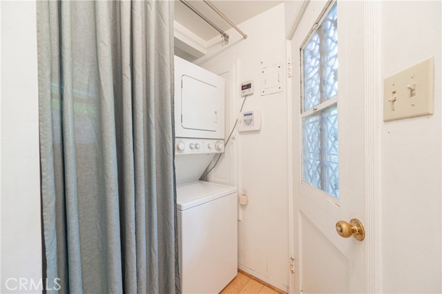 Detail Gallery Image 41 of 68 For 432 Fernwood Pacific, Topanga,  CA 90290 - 2 Beds | 2 Baths