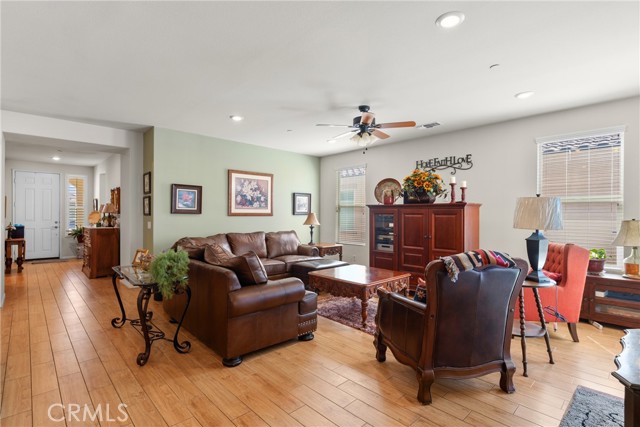 Detail Gallery Image 6 of 37 For 19120 Tiempo, Apple Valley,  CA 92308 - 3 Beds | 2 Baths