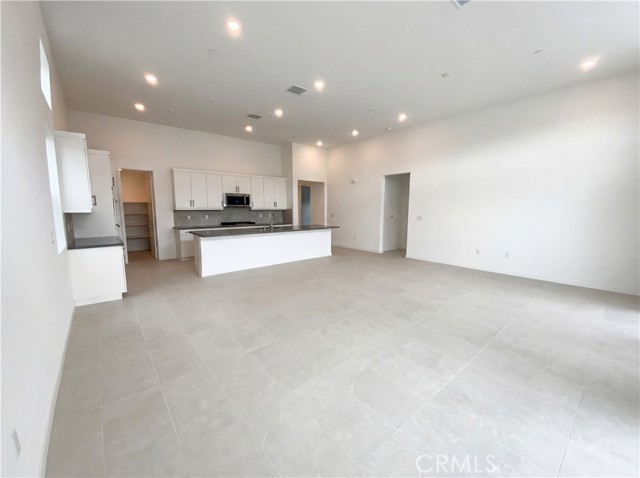 Image 3 of 34 For 4467 Rambler