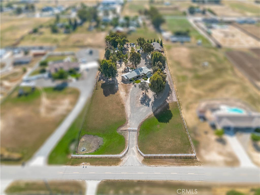 MLS #FR25095464 img 3