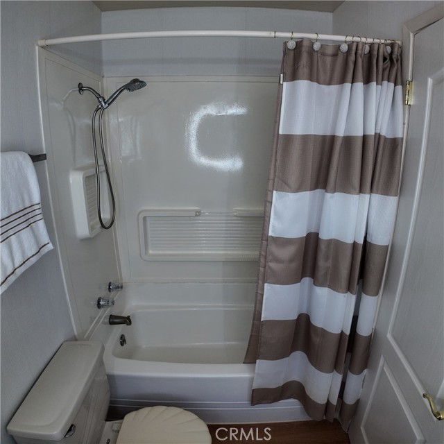 Detail Gallery Image 9 of 22 For 227 Burning Tree Dr, San Jose,  CA 95119 - 4 Beds | 2 Baths