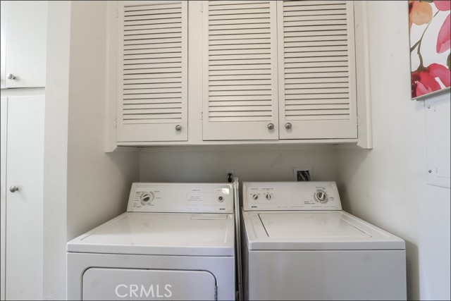 23068 Via Cereza, Mission Viejo CA: https://media.crmls.org/medias/db2ae088-4c52-454a-8ff7-e9650da1fa6e.jpg