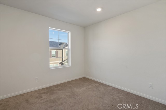 Detail Gallery Image 25 of 31 For 4229 E Carmel Privado, Ontario,  CA 91761 - 3 Beds | 2/1 Baths