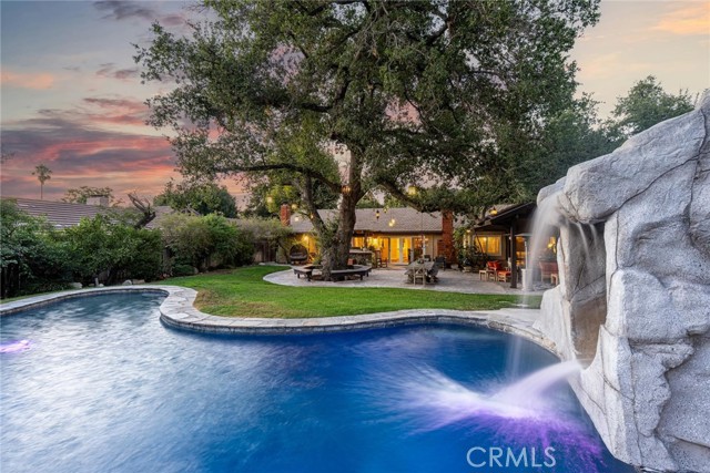 Detail Gallery Image 3 of 42 For 21356 Placerita Canyon Rd, Newhall,  CA 91321 - 5 Beds | 3 Baths