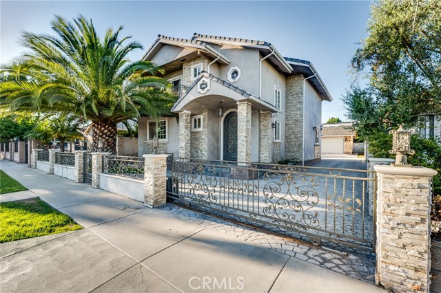 4321 Prospect Avenue #2, Los Angeles, CA, 90027 4321 Prospect Avenue #2, Los Angeles, CA, 90027