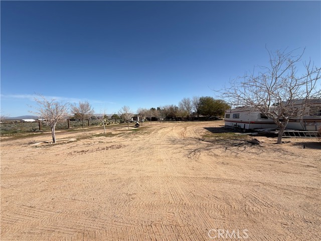 Detail Gallery Image 18 of 19 For 36633 Hidden River, Hinkley,  CA 92347 - 4 Beds | 2 Baths