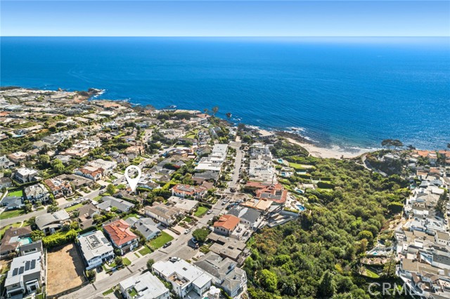 Detail Gallery Image 33 of 37 For 235 Driftwood Rd, Corona Del Mar,  CA 92625 - 4 Beds | 4/1 Baths