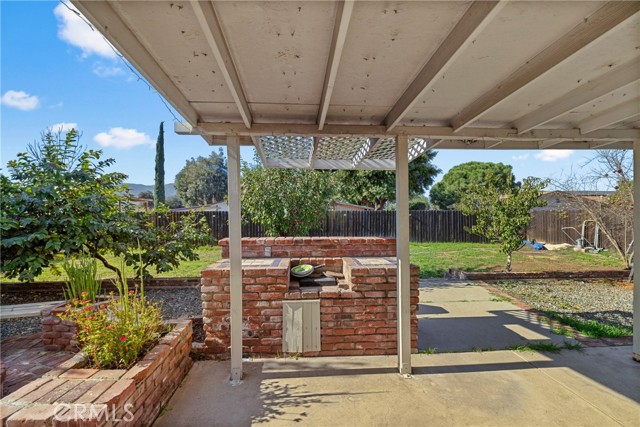 Detail Gallery Image 4 of 42 For 34437 Tree Ln, Wildomar,  CA 92595 - 3 Beds | 2/1 Baths