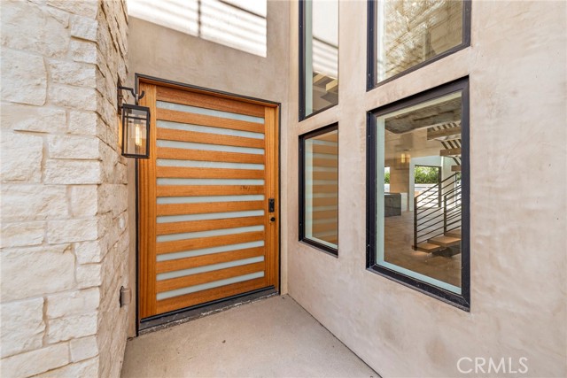 Detail Gallery Image 3 of 40 For 207 W Avenida San Antonio, San Clemente,  CA 92672 - 5 Beds | 4/1 Baths